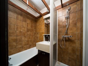 Shower - Beautiful apartment with mountain views - sleeps 8 (Orcières)