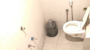 Unclassified image, 4 of 27, button - HOTEL SELFIE INN (Ahmedabad)