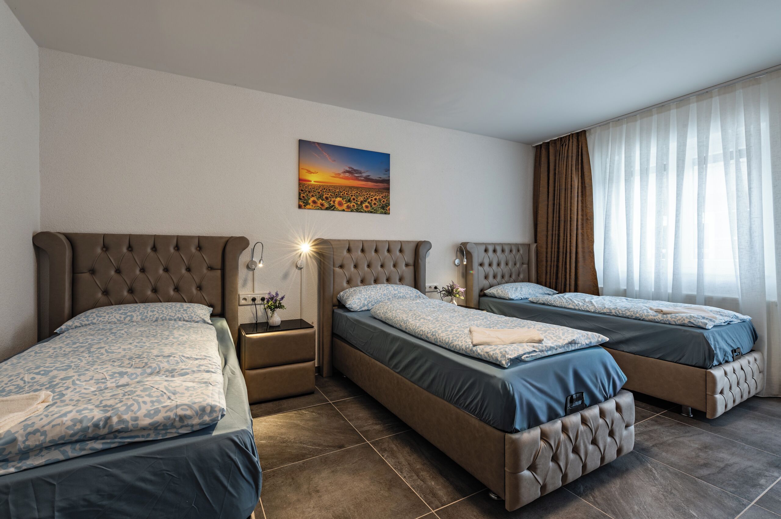 Comfort Triple Room | Desk, free WiFi