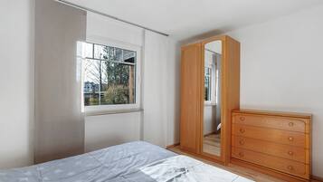 1 habitación, wifi y ropa de cama