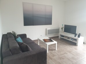 TV - Évasion vue mer à Farinole - 15 m² terrace, 2 minutes from the beach (Farinole)