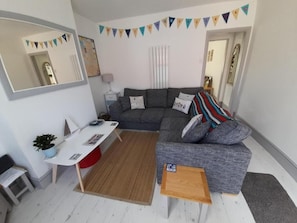 House, 3 Bedrooms, Smoking | Living room - Pavilion Cottage Next to Gorleston Beach (Great Yarmouth)