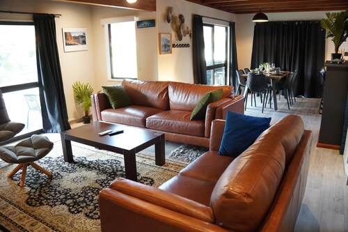 Boutique Central Escape. A Magical and Private Family Entertainer!