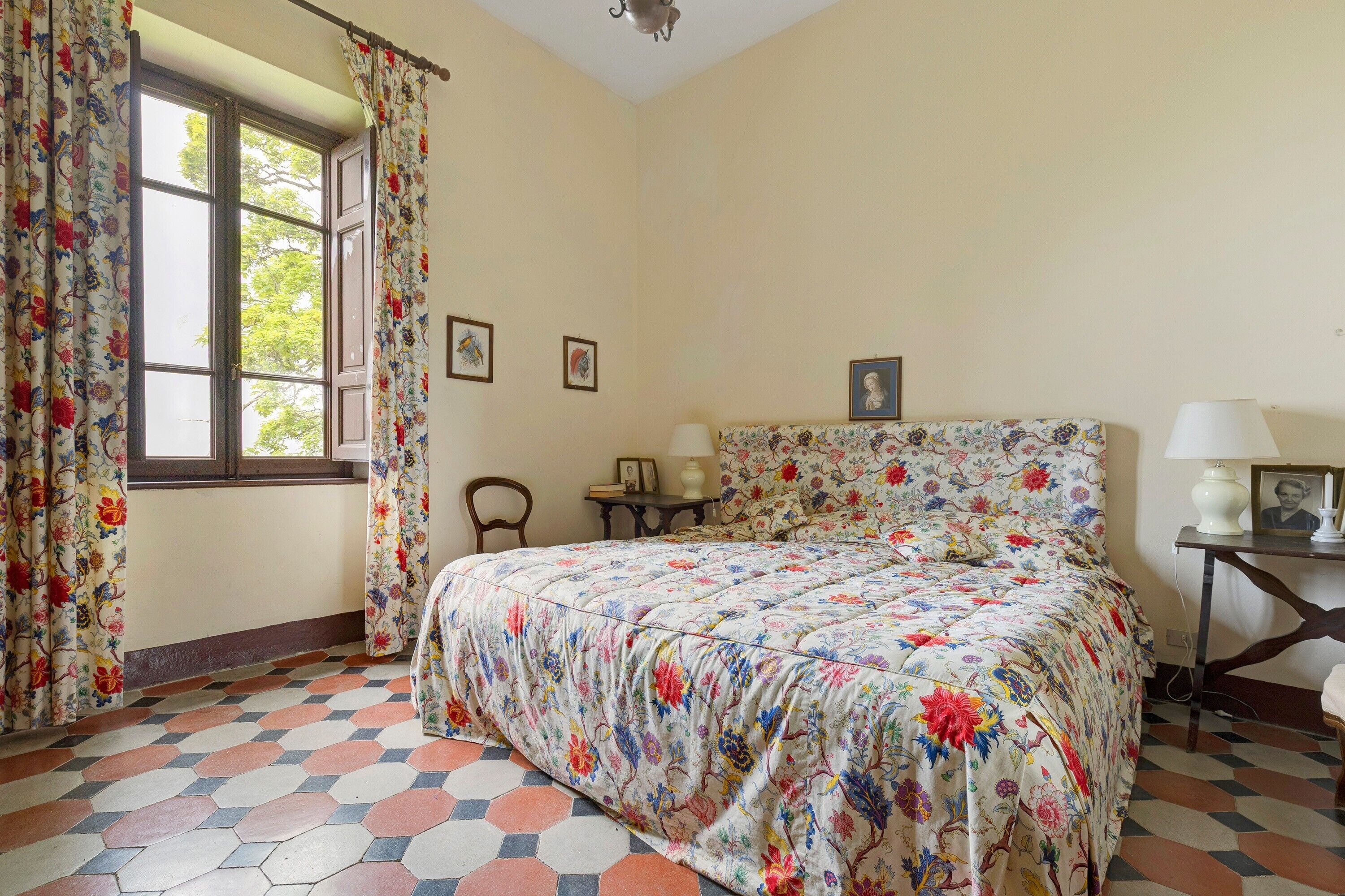 5 Schlafzimmer, Bügeleisen/Bügelbrett, WLAN, Bettwäsche