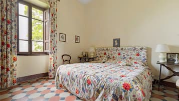 5 Schlafzimmer, Bügeleisen/Bügelbrett, WLAN, Bettwäsche