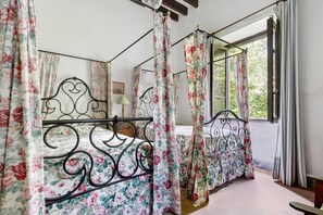 5 chambres, fer et planche Ă repasser, Wi-Fi, literie fournie