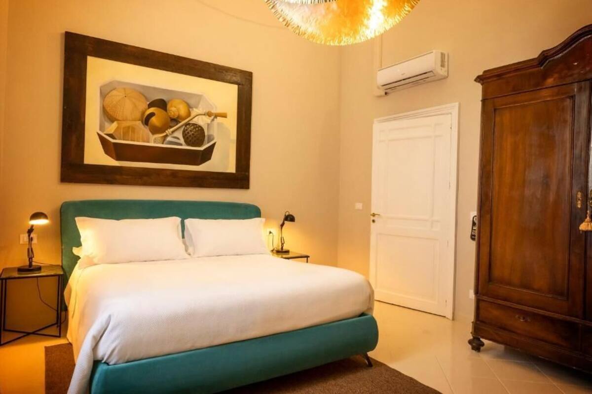 Deluxe Double Room, City View