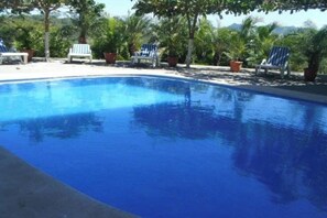 Pool - Casa Almendras - Fun, Nature and Relaxation for the Whole Family (Angeles)
