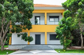 คอมฟอร์ททาวน์โฮม, ระเบียง, วิวชายหาด | บริเวณภายนอก