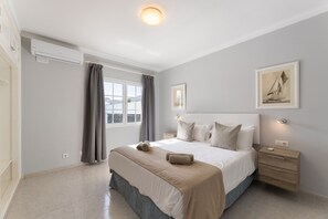 2 makuuhuonetta, tallelokero huoneessa, ilmainen Wi-Fi, vuodevaatteet