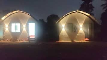 Habitación estándar con 2 camas individuales, vista al jardín | Detalle exterior