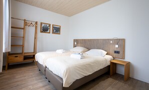 3 室のベッドルーム、WiFi、ベッドシーツ