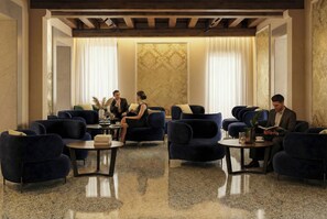 Lobby lounge - Hotel San Samuele (Venice)