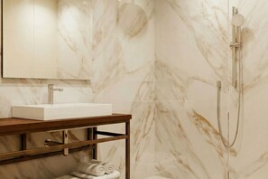 Deluxe Room | Hypo-allergenic bedding, minibar, free WiFi - Hotel San Samuele (Venice)