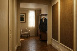 Deluxe Room | Hypo-allergenic bedding, minibar, free WiFi - Hotel San Samuele (Venice)