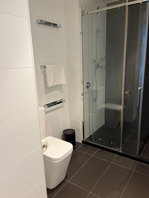 Bathroom - Tasha's Apartments in Walkerville (Walkerville)