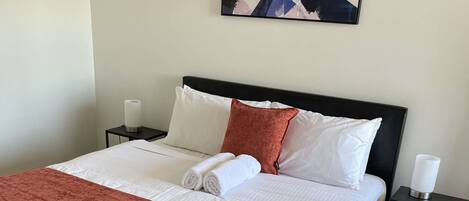 2 Schlafzimmer, Bügeleisen/Bügelbrett, WLAN, Bettwäsche