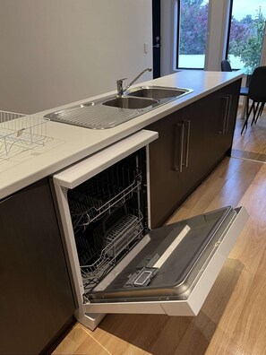 Interior - Tasha's Apartments in Athol Park (Athol Park)