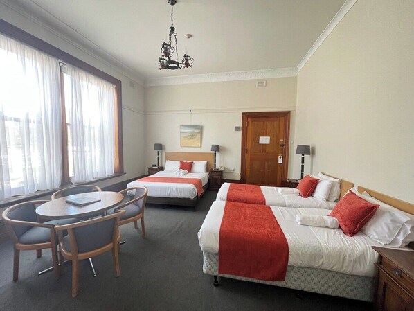 Room - Tasha's - Princes Lodge Motel (North Adelaide)