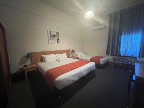 Room - Tasha's - Princes Lodge Motel (North Adelaide)