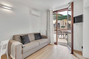 Apartment, City View | Living area - Bergamo Center - Apartments (Bergamo)