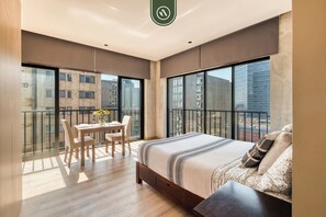 House, Accessible - Cozy 1BR Condo With City Sky View Downtown (Mexico City)