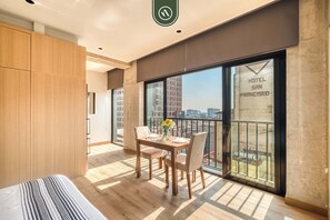 1 habitación y acceso a internet 