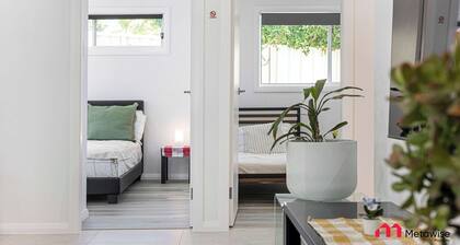 Metawise BnB Modern 2BR Self-contained Guest Suite