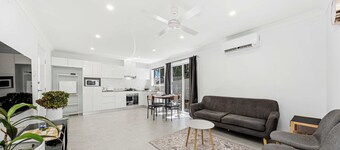 Metawise BnB Modern 2BR Self-contained Guest Suite