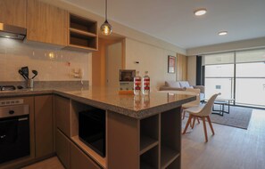 House - w Alluring 1BR With Balcony in Miraflores (Lima)