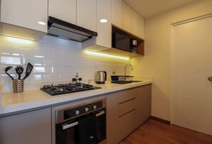 Room - w Luminous 2BR w Balcony in Miraflores (Lima)