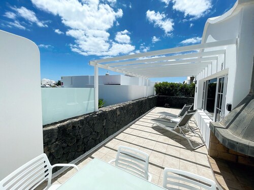 Casa El Golfo - N 6 by Escape Home