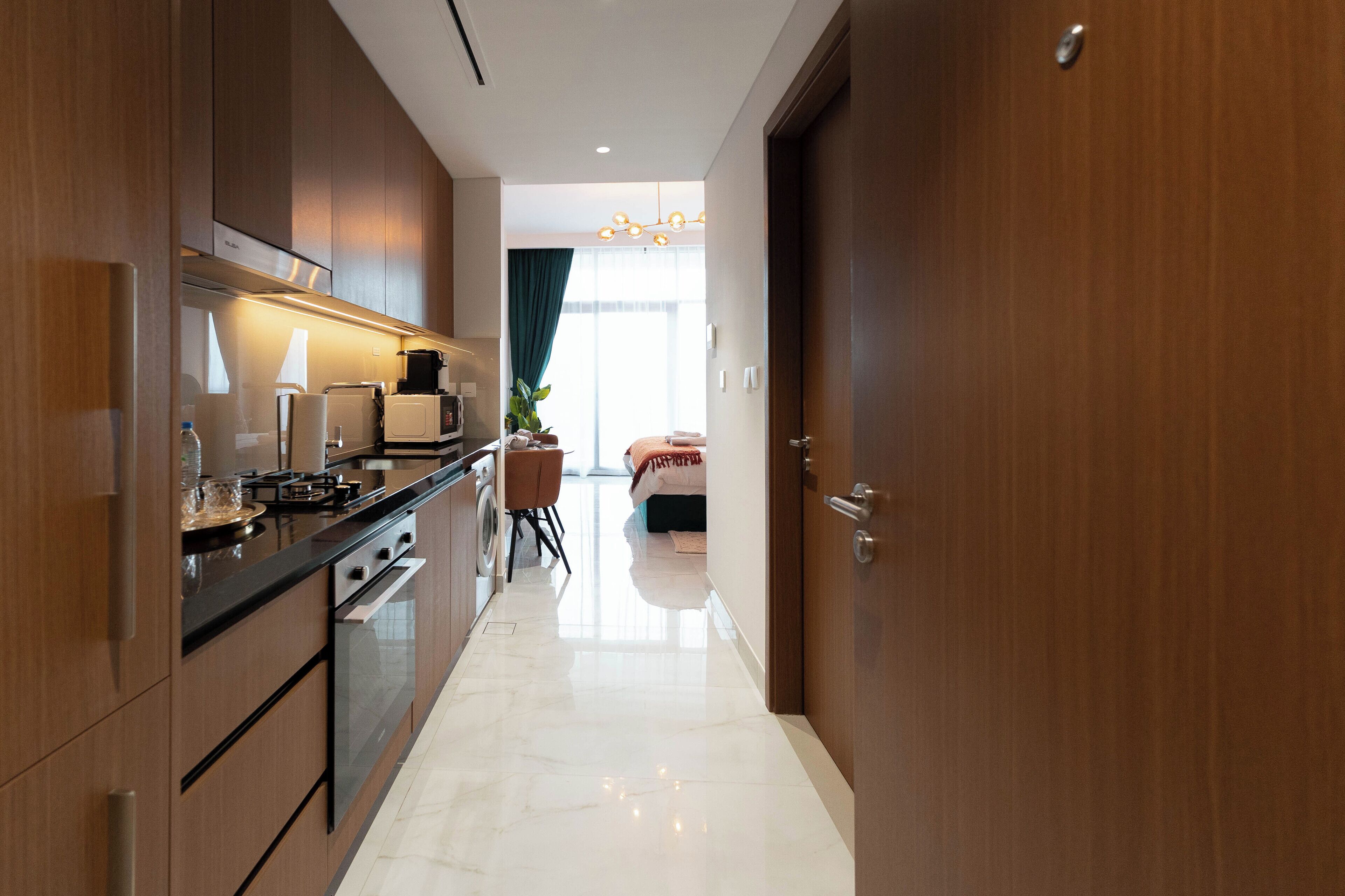 Tủ lạnh, lò vi sóng, lò nướng, bếp nấu 