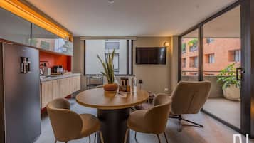 Apartamento, fumadores | 2 dormitorios y Internet