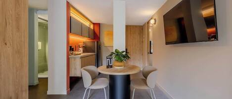 아파트, 흡연 | 2 개의 침실, 인터넷