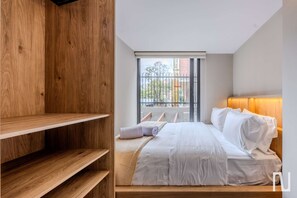 Leilighet, røyk | 3 soverom og internett