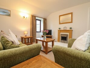 Living area - Little Tregarrick (Helston)