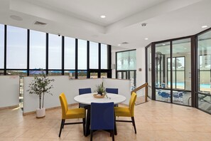 Apartment (3 Bedrooms) | Innenbereich