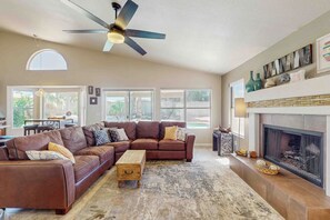 House (3 Bedrooms) | Interior - Private Pool, Yard & Pool Table! 'avondale Abode' (Avondale)