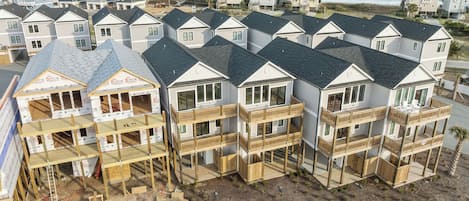 Apartment (4 Bedrooms) | Front of property