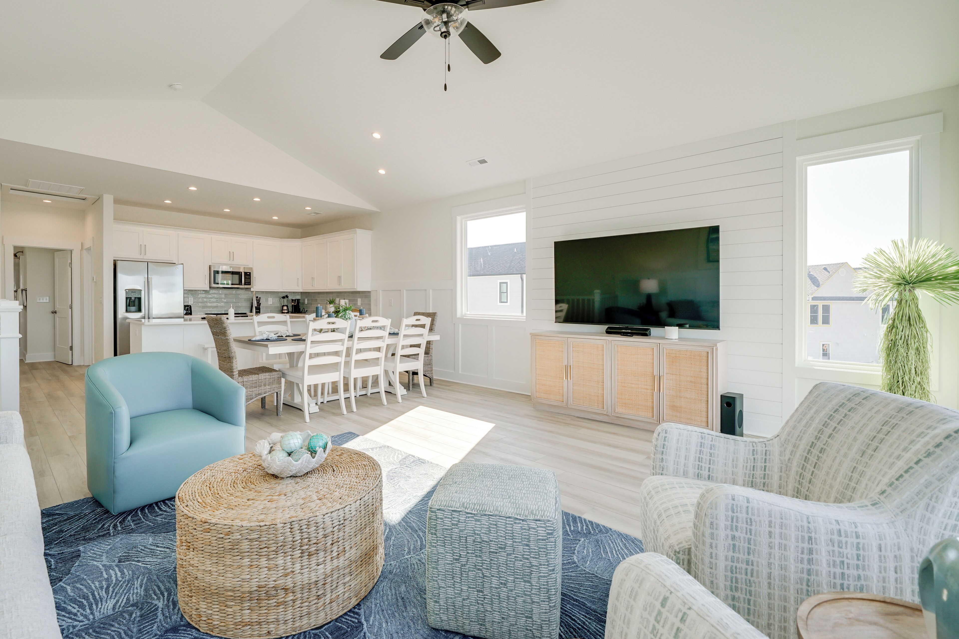 Apartment (4 Bedrooms) | Front of property