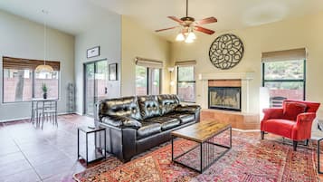 House (2 Bedrooms) | Front of property