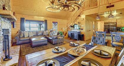 Fish, Raft & Relax! Spacious Sulphur Springs Home