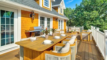 House (3 Bedrooms) | Front of property