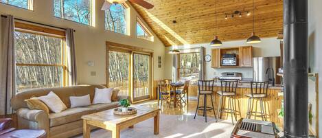 House (2 Bedrooms) | Front of property