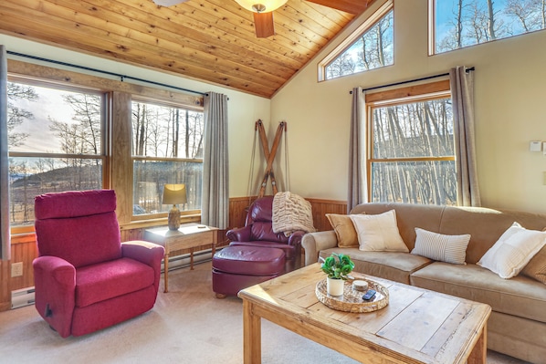 House (2 Bedrooms) | Interior - Whispering Aspen Retreat: Fairplay Gem w/ Views! (Fairplay)