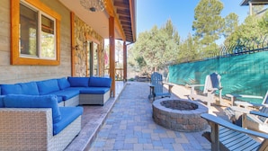 House (3 Bedrooms) | Interior - Mtn Estate w/ Massive Indoor Spa in Show Low (Show Low)