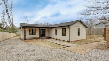 Nhà (3 Bedrooms) | Nội thất