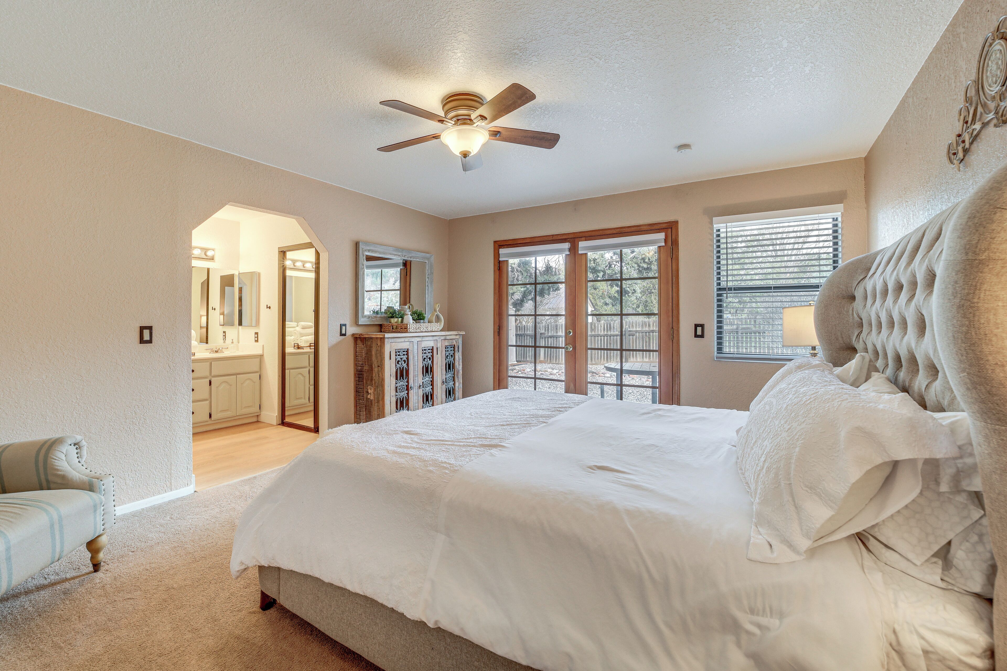 單棟房屋 (4 Bedrooms) | 內部