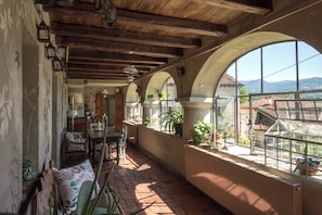 Outdoor dining - Villa Francescon, dimora storica con ampio giardino (Mel)